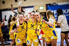 Basketball, Win2Day Basketball Damen Superliga 2023/24, Playoff, Finale Spiel 3, SKN St. Pölten, UBI Graz, SKN St. Pölten, feiern