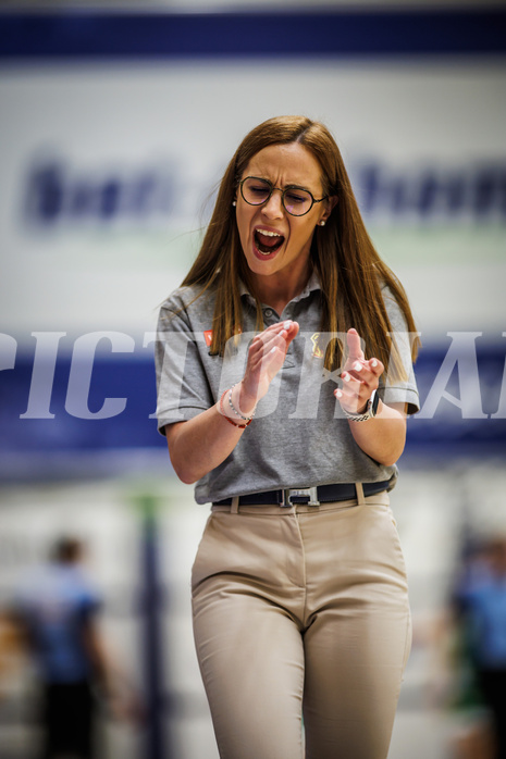 Basketball, Win2Day Basketball Damen Superliga 2023/24, Playoff, Finale Spiel 3, SKN St. Pölten, UBI Graz, Lana Petrovic (Head Coach)