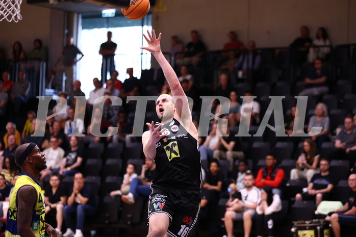 07.04.2024, Graz, Raiffeisen Sportpark Graz, Basketball Superliga 2023/24, Platzierungsrunde, Runde 9, UBSC Raiffeisen Graz - Raiffeisen Flyers Wels 