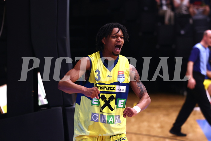 07.04.2024, Graz, Raiffeisen Sportpark Graz, Basketball Superliga 2023/24, Platzierungsrunde, Runde 9, UBSC Raiffeisen Graz - Raiffeisen Flyers Wels 