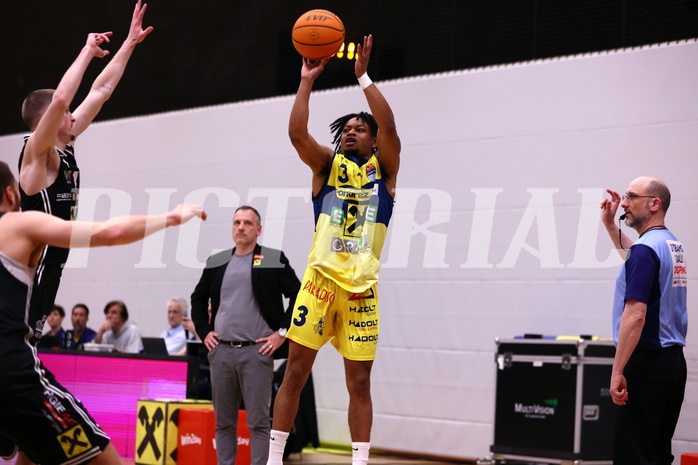 07.04.2024, Graz, Raiffeisen Sportpark Graz, Basketball Superliga 2023/24, Platzierungsrunde, Runde 9, UBSC Raiffeisen Graz - Raiffeisen Flyers Wels 