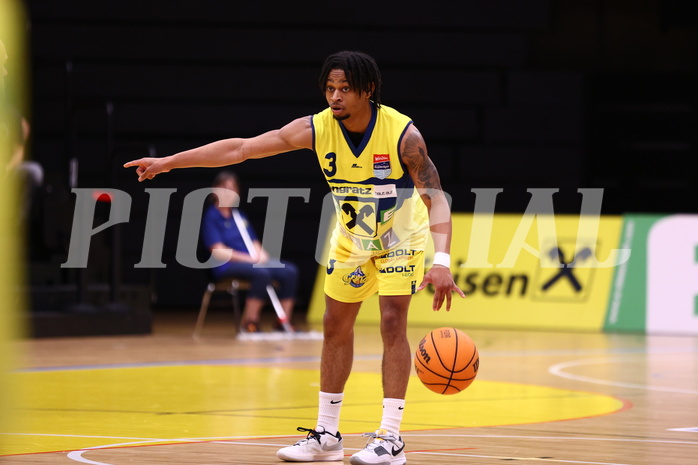 07.04.2024, Graz, Raiffeisen Sportpark Graz, Basketball Superliga 2023/24, Platzierungsrunde, Runde 9, UBSC Raiffeisen Graz - Raiffeisen Flyers Wels 