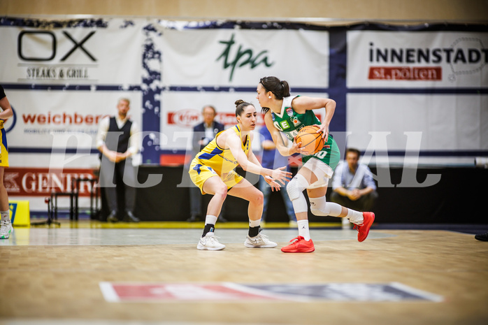 Basketball, Win2Day Basketball Damen Superliga 2023/24, Playoff, Finale Spiel 3, SKN St. Pölten, UBI Graz, Michaela Wildbacher (9), Eni Nizamic (10)
