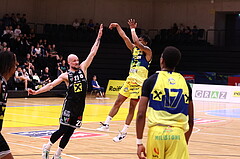 07.04.2024, Graz, Raiffeisen Sportpark Graz, Basketball Superliga 2023/24, Platzierungsrunde, Runde 9, UBSC Raiffeisen Graz - Raiffeisen Flyers Wels 