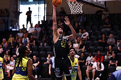 07.04.2024, Graz, Raiffeisen Sportpark Graz, Basketball Superliga 2023/24, Platzierungsrunde, Runde 9, UBSC Raiffeisen Graz - Raiffeisen Flyers Wels 