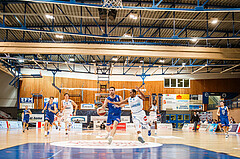 Basketball, bet-at-home Basketball Superliga 2020/21, Grunddurchgang, 11. Runde, Oberwart Gunners, Vienna D.C. Timberwolves, Nemanja Nikolic (6)