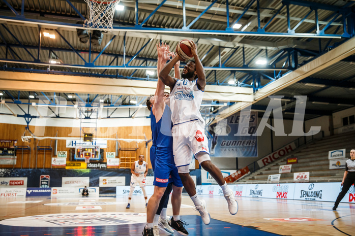 Basketball, bet-at-home Basketball Superliga 2020/21, Grunddurchgang, 11. Runde, Oberwart Gunners, Vienna D.C. Timberwolves, Quincy Diggs (13)