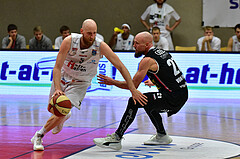 Basketball Superliga 2020/21, Grunddurchgang 11.Runde Flyers Wels vs. Kapfenberg Bulls, Thomas Schreiner (5), Christian Von Fintel (27),

