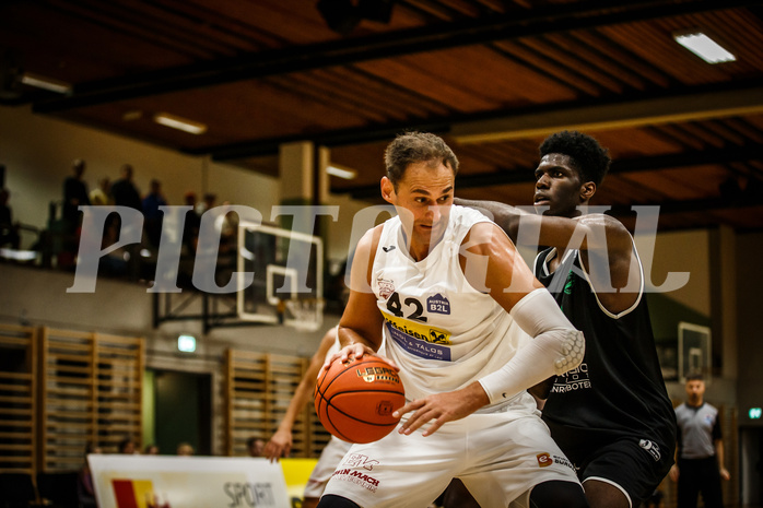 Basketball, Basketball Zweite Liga 2021/22, Grunddurchgang 1. Runde, Mattersburg Rocks, Deutsch Wagram Alligators, Fuad MEMCIC (42)