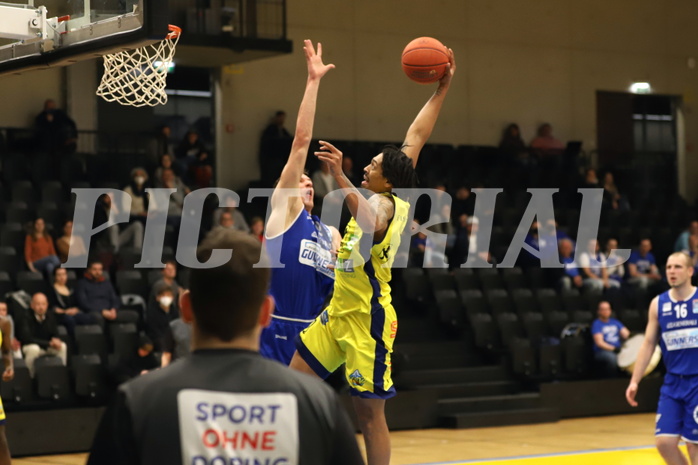 Basketball Superliga 2021/22, 3.Plazierungsrunde, UBSC Raiffeisen Graz vs. Unger Steel Gunners Oberwart 