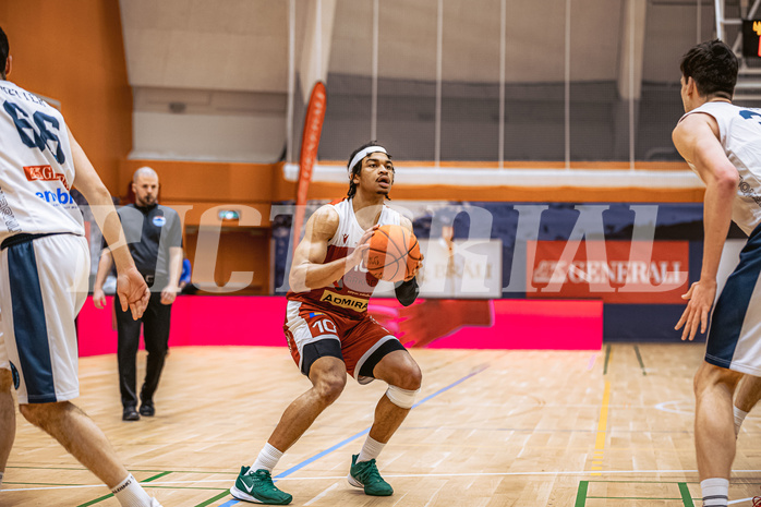 Basketball, Win2Day Superliga 2022/23, Grunddurchgang 15.Runde, Vienna Timberwolves, Arkadia Traiskirchen Lions, Evan Taylor (10)