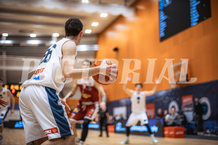 Basketball, Win2Day Superliga 2022/23, Grunddurchgang 15.Runde, Vienna Timberwolves, Arkadia Traiskirchen Lions, Paul Rotter (66)