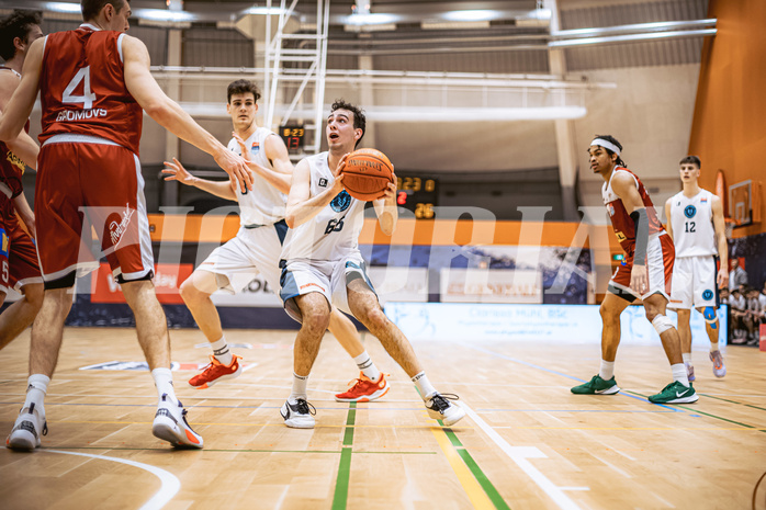 Basketball, Win2Day Superliga 2022/23, Grunddurchgang 15.Runde, Vienna Timberwolves, Arkadia Traiskirchen Lions, Paul Rotter (66)