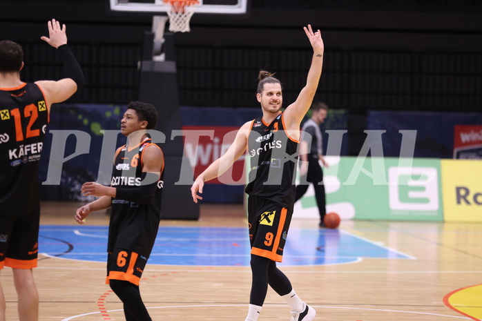 06.01.2023, Graz, Raiffeisen Sportpark Graz, Basketball Superliga 2022/23, Grunddurchgang, Runde 15, UBSC Raiffeisen Graz vs. CITIES Panthers Fürstenfeld