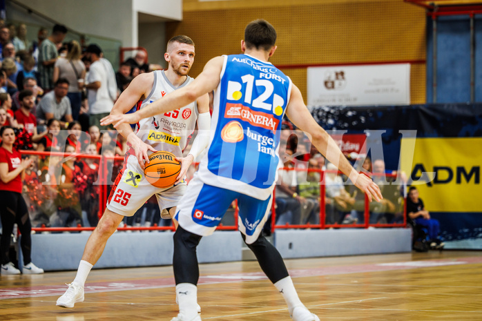 Basketball, win2day Basketball Superliga 2023/24, Halbfinale Spiel 1, Traiskirchen Lions, Oberwart Gunners, Edgars Lasenbergs (25)