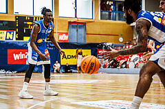 Basketball, win2day Basketball Superliga 2023/24, Halbfinale Spiel 1, Traiskirchen Lions, Oberwart Gunners, Shaquille Rombley (5)