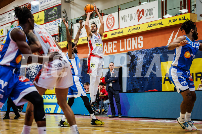 Basketball, win2day Basketball Superliga 2023/24, Halbfinale Spiel 1, Traiskirchen Lions, Oberwart Gunners, Fabricio Vay (11)