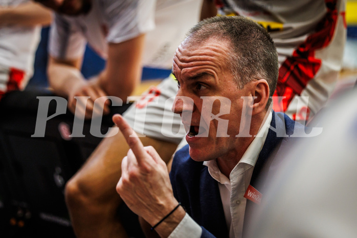 Basketball, win2day Basketball Superliga 2023/24, Halbfinale Spiel 1, Traiskirchen Lions, Oberwart Gunners, Radomir Mijanovic (Head Coach)