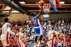Basketball, win2day Basketball Superliga 2023/24, Halbfinale Spiel 1, Traiskirchen Lions, Oberwart Gunners, Shaquille Rombley (5)