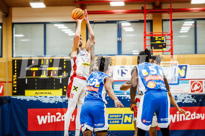 Basketball, win2day Basketball Superliga 2023/24, Halbfinale Spiel 1, Traiskirchen Lions, Oberwart Gunners, Fabricio Vay (11)