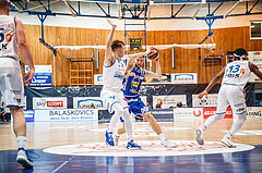 Basketball, bet-at-home Basketball Superliga 2020/21, Grunddurchgang, 14. Runde, Oberwart Gunners, Gmunden Swans, Lukas Schartmüller (11)