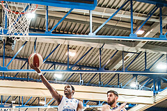 Basketball, bet-at-home Basketball Superliga 2020/21, Grunddurchgang, 14. Runde, Oberwart Gunners, Gmunden Swans, Nigel Pruitt (11)