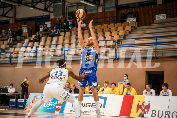 Basketball, bet-at-home Basketball Superliga 2020/21, Grunddurchgang, 14. Runde, Oberwart Gunners, Gmunden Swans, Enis Murati (4)