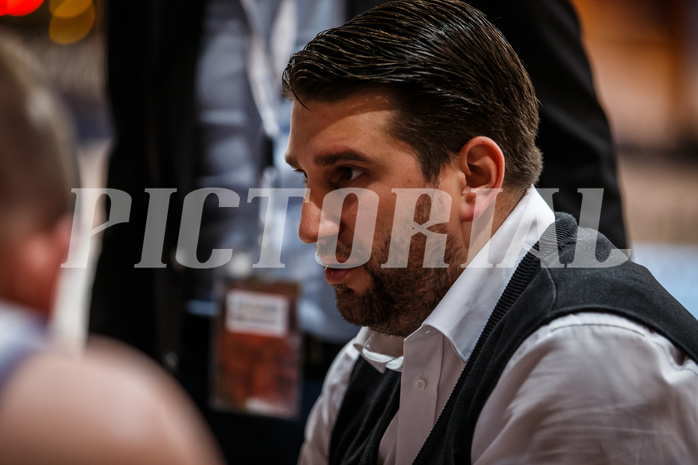 Basketball, bet-at-home Basketball Superliga 2020/21, Grunddurchgang 14. Runde, Oberwart Gunners, Gmunden Swans, Horst Leitner (Coach)