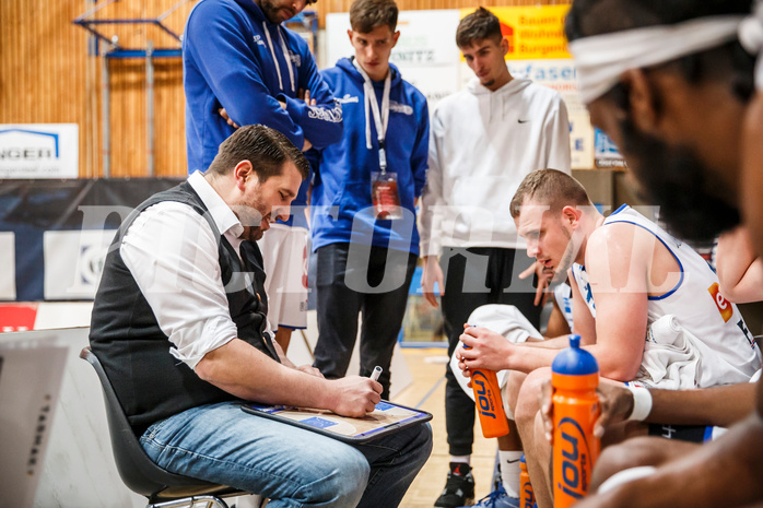 Basketball, bet-at-home Basketball Superliga 2020/21, Grunddurchgang, 14. Runde, Oberwart Gunners, Gmunden Swans, Horst Leitner (Coach)