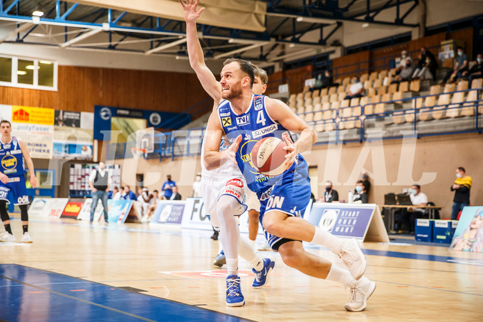 Basketball, bet-at-home Basketball Superliga 2020/21, Grunddurchgang, 14. Runde, Oberwart Gunners, Gmunden Swans, Enis Murati (4)