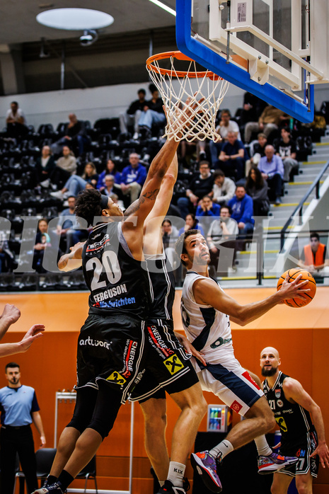 Basketball, Basketball Austria Cup 2023/24, Achtelfinale Spiel 2, Vienna Timberwolves, Flyers Wels, Oscar Schmit (36)