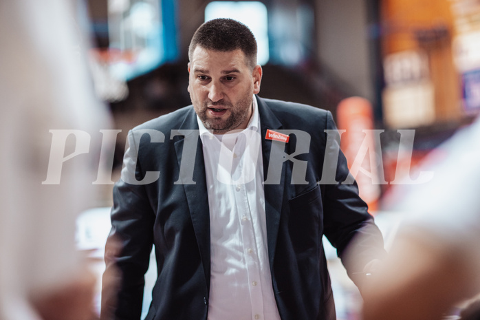 Basketball, Basketball Austria Cup 2023/24, VF Spiel 7, Oberwart Gunners, Dragonz Eisenstadt, Horst Leitner (Head Coach)