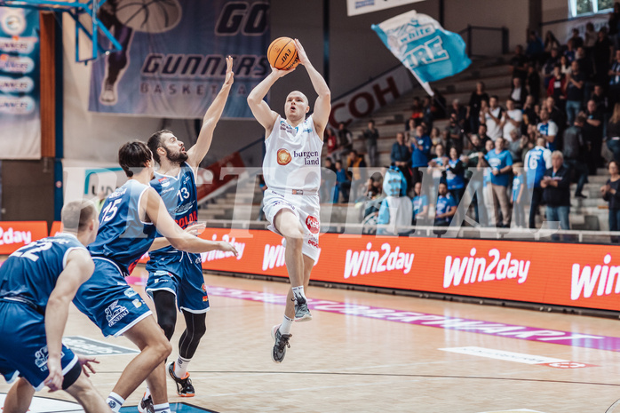 Basketball, Basketball Austria Cup 2023/24, VF Spiel 7, Oberwart Gunners, Dragonz Eisenstadt, Mario Spaleta (15), Tino Sebalj (13), Sebastian Kaeferle (7)