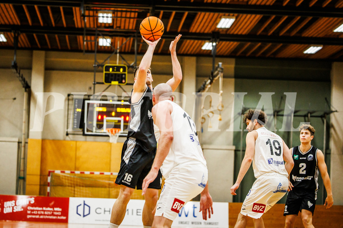 Basketball, Basketball Zweite Liga 2023/24, Grunddurchgang 6.Runde, Mattersburg Rocks, Raiders Innsbruck, M. Hoelzer (16)