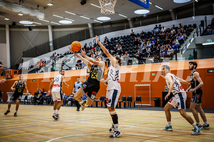 Basketball, Basketball Austria Cup 2023/24, Achtelfinale Spiel 2, Vienna Timberwolves, Flyers Wels, Paul Isbetcherian (19)