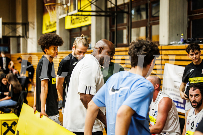 Basketball, Basketball Zweite Liga 2023/24, Grunddurchgang 6.Runde, Mattersburg Rocks, Raiders Innsbruck, James WILLIAMS (Headcoach)