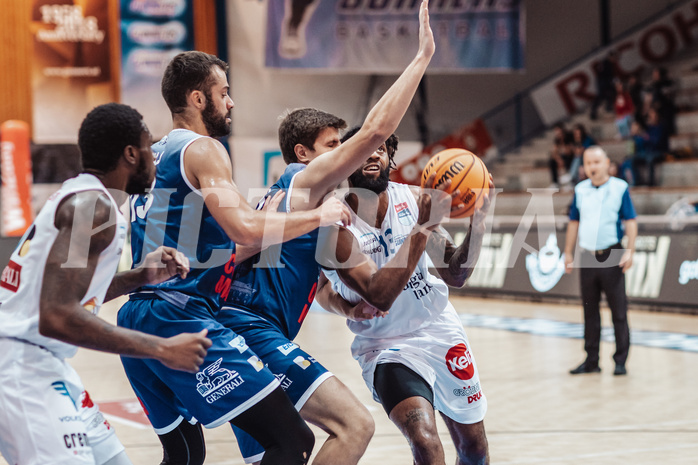 Basketball, Basketball Austria Cup 2023/24, VF Spiel 7, Oberwart Gunners, Dragonz Eisenstadt, Trevion Lamar (10), Tino Sebalj (13), Lukas Knor (21), Kris Monroe (13)