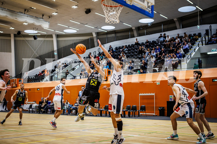 Basketball, Basketball Austria Cup 2023/24, Achtelfinale Spiel 2, Vienna Timberwolves, Flyers Wels, Paul Isbetcherian (19)