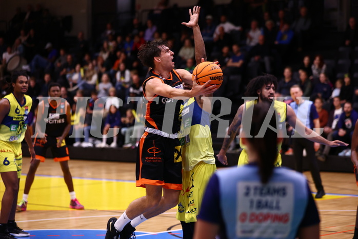 28.10.2023, Graz, Raiffeisen Sportpark Graz, Basketball Austria Cup 2023/24, Achtelfinale, UBSC Raiffeisen Graz vs. CITIES Panthers Fürstenfeld