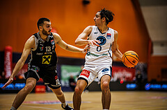 Basketball, Basketball Austria Cup 2023/24, Achtelfinale Spiel 2, Vienna Timberwolves, Flyers Wels, Radii Caisin (13), Armin Karian (0)