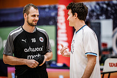 Basketball, Basketball Austria Cup 2023/24, Achtelfinale Spiel 2, Vienna Timberwolves, Flyers Wels, Renato Poljak (16), Philipp D'Angelo (9)