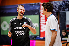 Basketball, Basketball Austria Cup 2023/24, Achtelfinale Spiel 2, Vienna Timberwolves, Flyers Wels, Renato Poljak (16), Philipp D'Angelo (9)