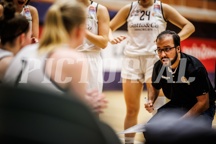 Basketball, Win2Day Basketball Damen Superliga 2023/24, Grunddurchgang 3.Runde, Basket Flames, UBSC Graz, Hirbod Mahdavi (Head Coach)