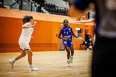 Basketball, Win2Day Basketball Damen Superliga 2023/24, Grunddurchgang 3.Runde, Basket Flames, UBSC Graz, Dierry Sow (6)