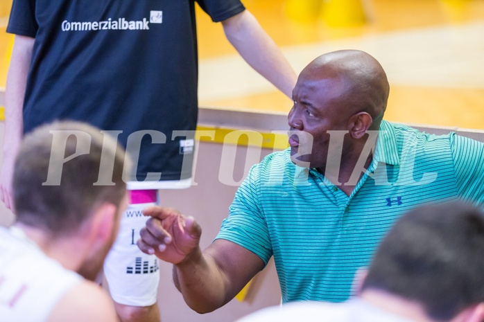 Basketball, 2.Bundesliga, Grunddurchgang 19.Runde, Mattersburg Rocks, UBC St. Pölten, James WILLIAMS (Headcoach)