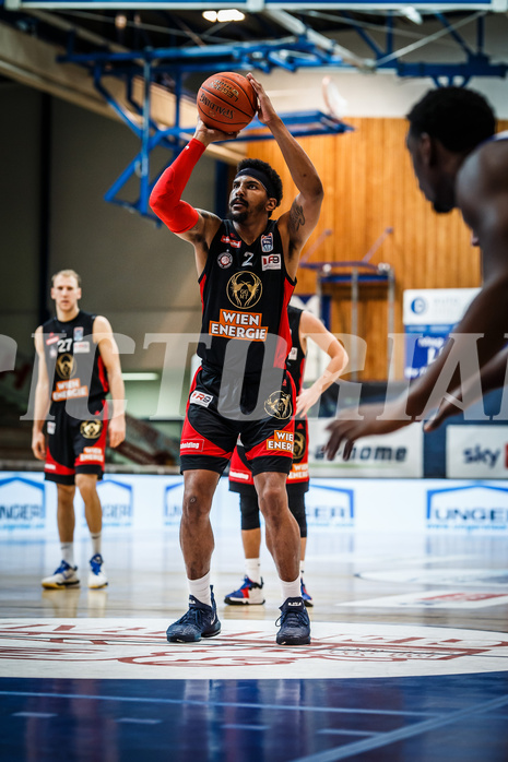 Basketball, bet-at-home Basketball Superliga 2021/22, Grunddurchgang Runde 4, Oberwart Gunners, BC GGMT Vienna, Michael Hughes (2)