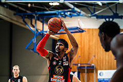 Basketball, bet-at-home Basketball Superliga 2021/22, Grunddurchgang Runde 4, Oberwart Gunners, BC GGMT Vienna, Michael Hughes (2)