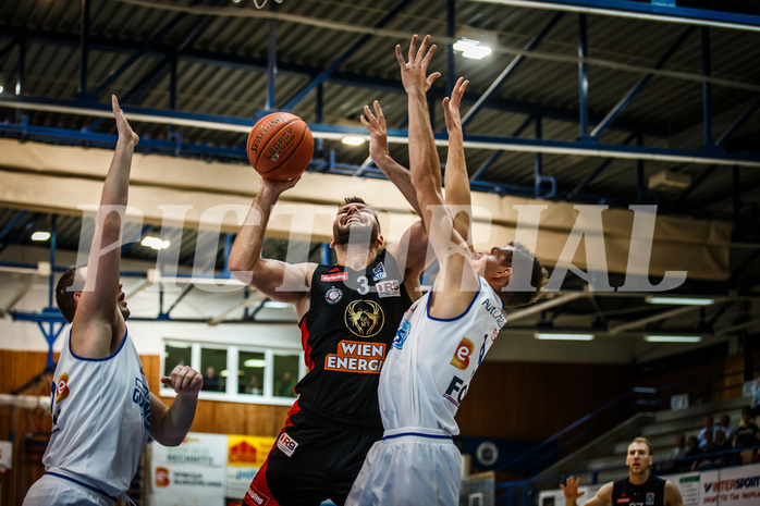 Basketball, bet-at-home Basketball Superliga 2021/22, Grunddurchgang Runde 4, Oberwart Gunners, BC GGMT Vienna, Jozo Rados (3)