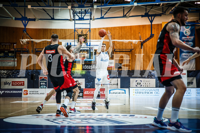 Basketball, bet-at-home Basketball Superliga 2021/22, Grunddurchgang Runde 4, Oberwart Gunners, BC GGMT Vienna, Jonathan Knessl (12)