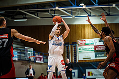 Basketball, bet-at-home Basketball Superliga 2021/22, Grunddurchgang Runde 4, Oberwart Gunners, BC GGMT Vienna, Jonathan Knessl (12)